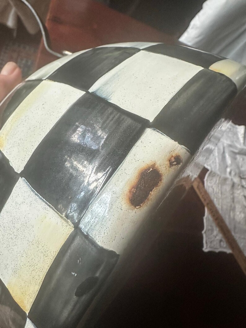 MacKenzie-Childs teapot Black & White Check MISSING Lid project decor damaged wooden handle large zdjęcie 11