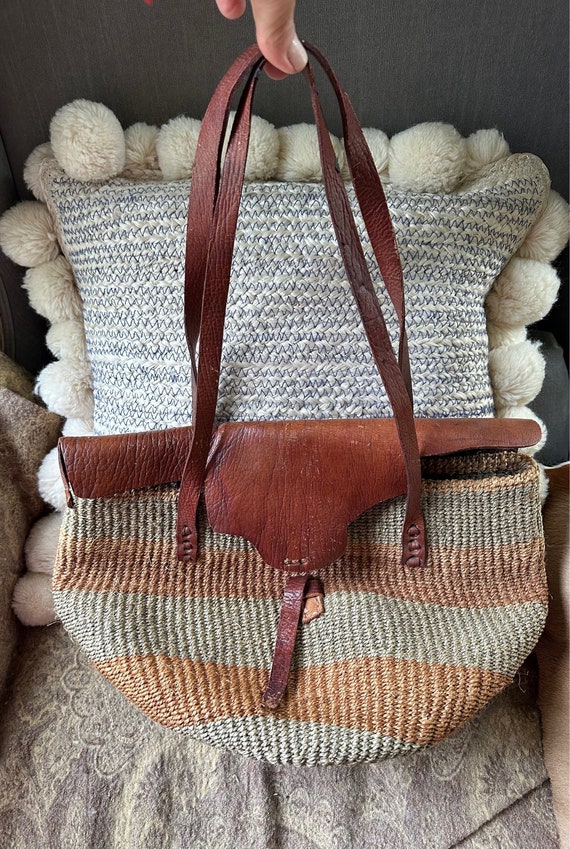 Vintage Woven African Sisal Market Shoulder Bag To