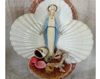 Vintage French religious folk art figurine Virgin Mary seashells wall decor 8.5” handmade altar