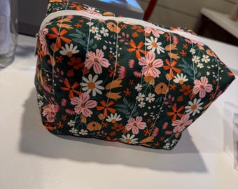 Hand-Sewn Makeup Bag — Medium Zipper Pouch, Handmade Cosmetic Organizer, Custom Gift for Her, Travel Toiletry Bag