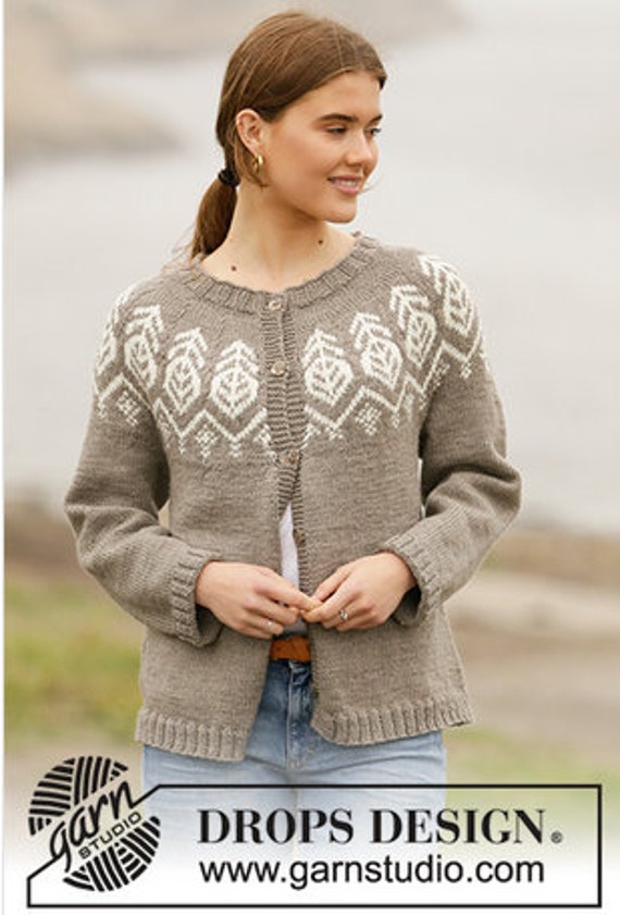 Women's hand knitted sweater/jacket  Wool Sweater/Jumper with raglan Jacket with round yoke and Nordic pattern