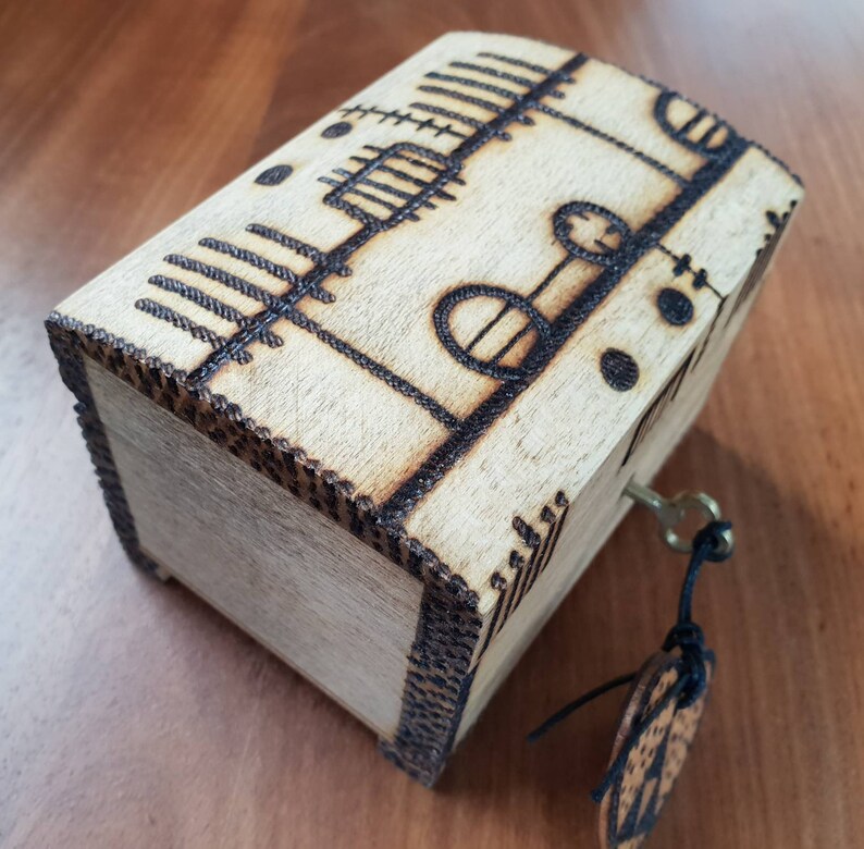 Zelda music box Legend of zelda Hand Cranked music box playing Etsy