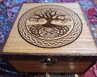 Tree of life keepsake box, gift for friend, housewarming gift, gift for mum, dad, spiritual gift, wooden box, can be personalised, birthday.