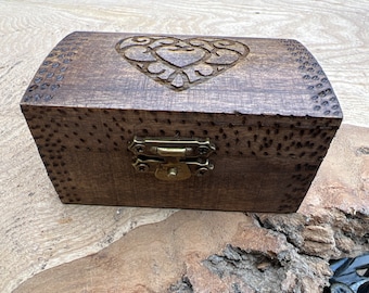 Cute Zelda box, small wooden box would make a good ring box, laser engraved and burned by hand. gift for friend, lover, girlfriend