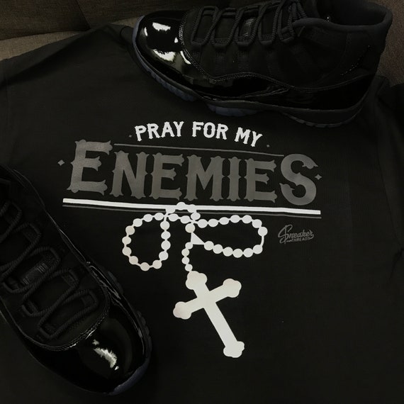 cap and gown 11s shirt