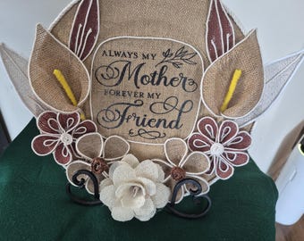 Mother's Day Charger Plate Decor.