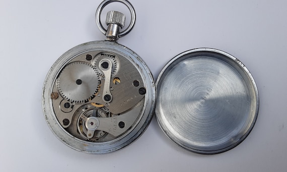 Original DDR Ruhla UMF Stopwatch - image 6