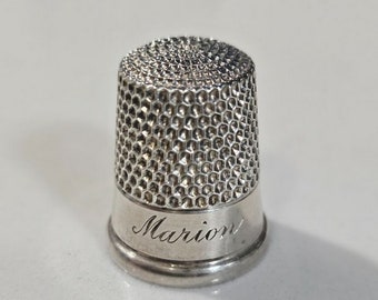 Vintage Sterling Silber Fingerhut - graviert MARION - Größe 10