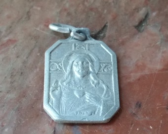 Vintage Prayer Pendant with Sacred Heart Jesus and Virgin Mary and child on other side. 1950s small French Christian religious medal.