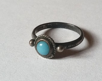 Vintage Turquoise Silver Ring, boho chic design for pinky finger or toe. Small simple minimalist design.