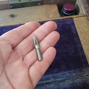 Pluma estilográfica Eagle Pencil Co. con punta de bulbo para pluma de inmersión. Escritura de cartas de calidad eduardiana antigua para quienes aún escriben a mano.