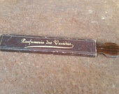 1910 TRAVEL SIZE STROP for straight razor with original box. French antique barber shop leather sharpening tool for knives and scissors too.