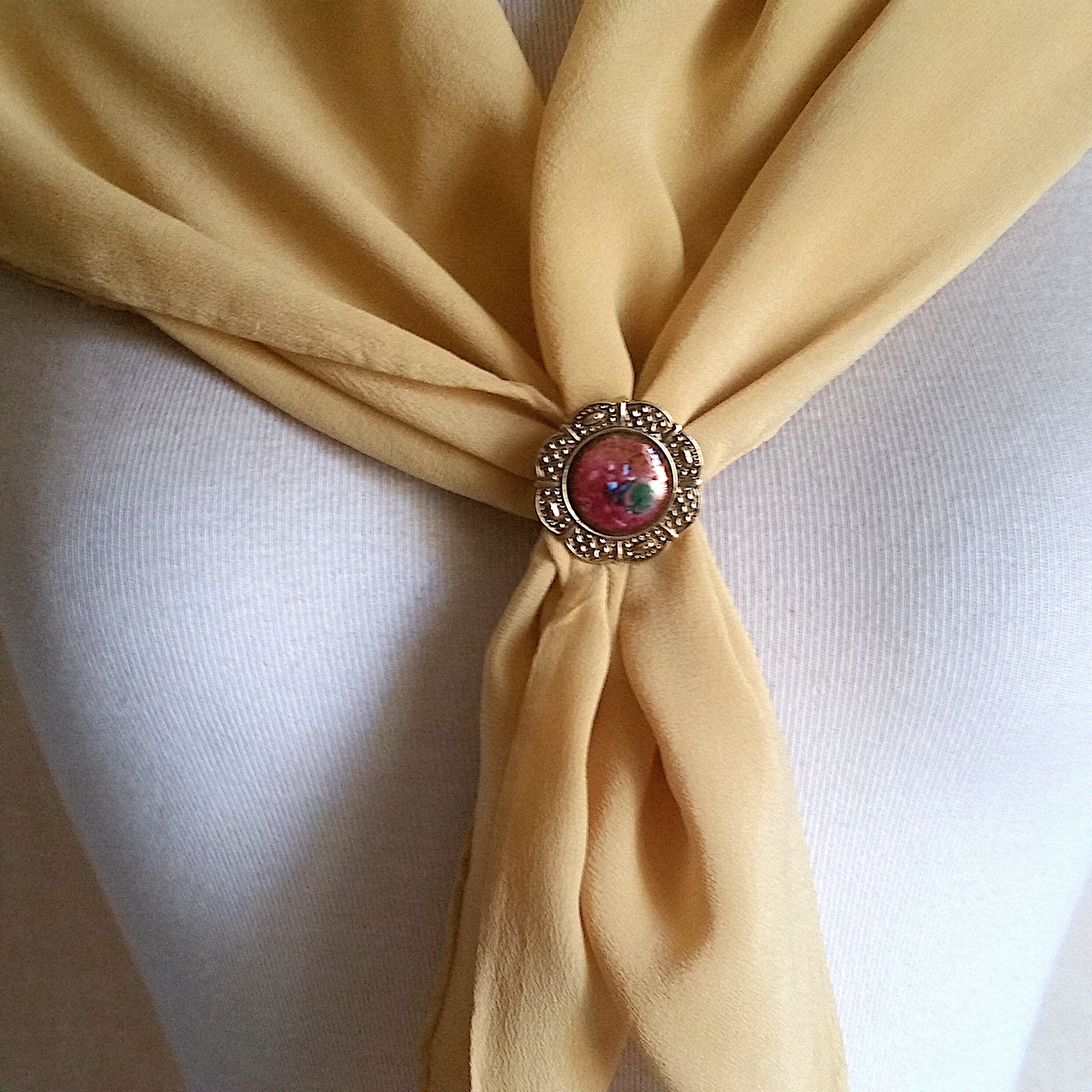 Hot Women Shawl Ring Clip Scarves Fastener Crystal Silk Scarf Buckle Brooch  Wedding Fashion Jewelry Female Classic Gift 3 Styles