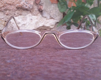 Vintage JEAN LEMPEREUR EYEGLASSES for reading, in Classic oval plastic frames with marble patterned. French glasses collectors project.