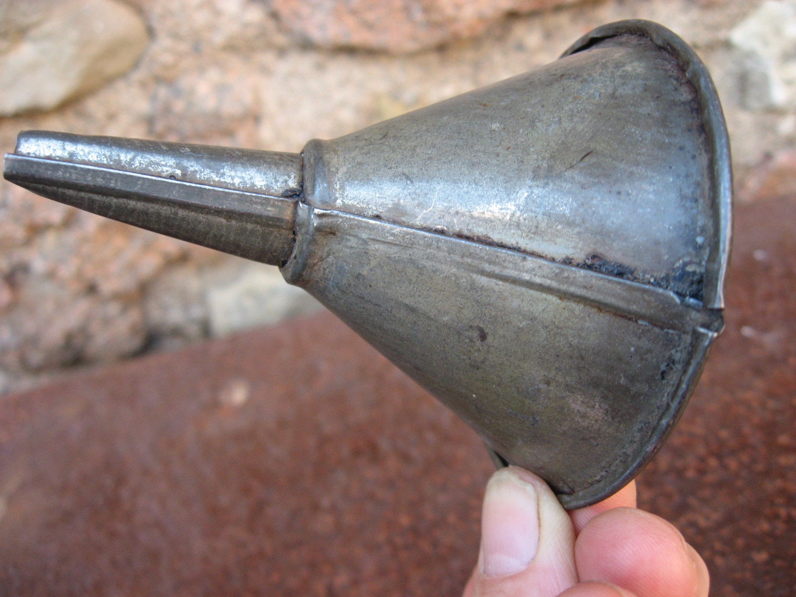 Antique Metal Kitchen Funnel, Petit Outil Rustique Des Années 1800 Farmhouse Country Kitchenalia.