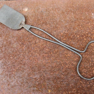 UNIKT VERKSTADSVERKTYG för man cave som har allt. En unik present till honom i mitten av århundradet.