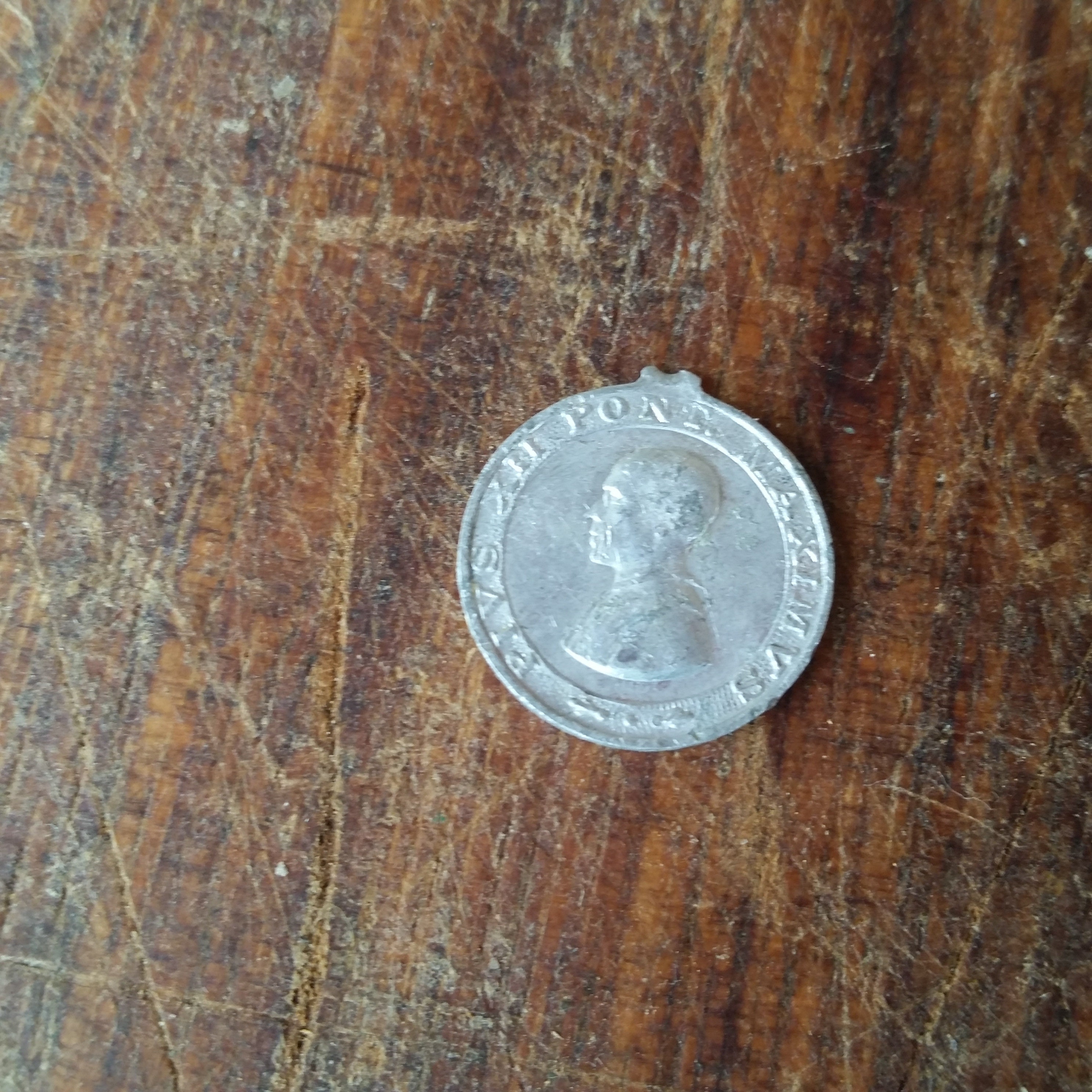 Médaille de Prière Pope Pius Vintage Des Années 1940 avec Saint Pierre et Paul Au Verso.