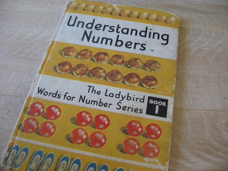 1966 LADYBIRD NUMBERS BOOK, child's fun Early Learning aid. Truly retro mid century style illustrations. image 2