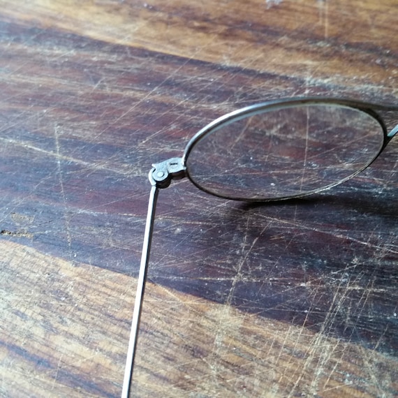 Antique FRENCH READING EYEGLASSES with hinged arms, o… Gem