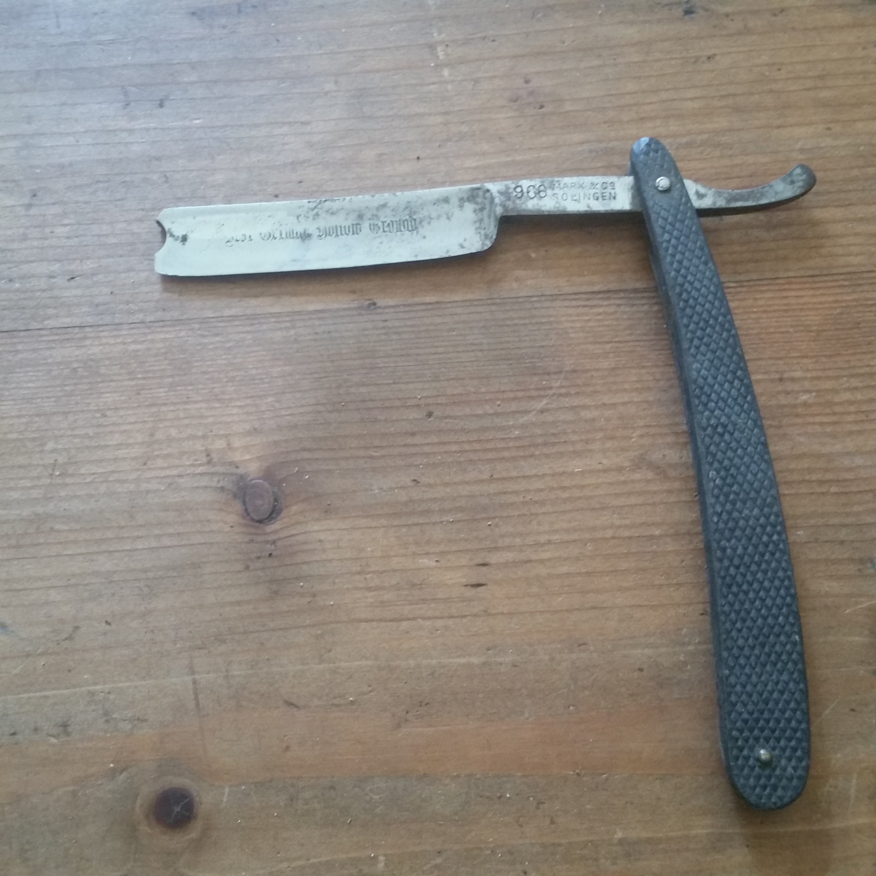 Antique SOLINGEN MARX and CO Straight Razor, Barber's Notch