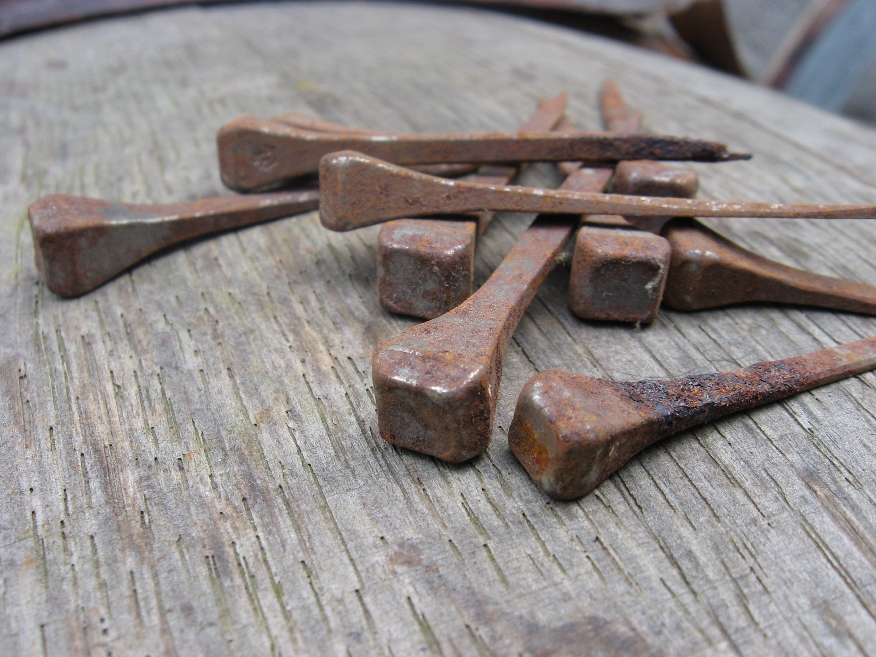 Clous de Fer à Cheval Vintage, Ensemble de 10. Au Milieu Du Siècle, Français Le Farrier Village Squa