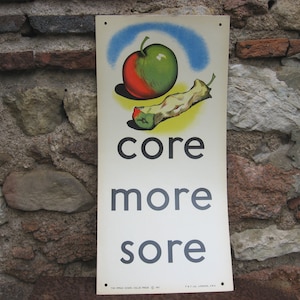 POSTER A is for APPLE CORE degli anni '60. Esclusivo arazzo da parete per cucina country vintage con una fantastica opera d'arte retrò.