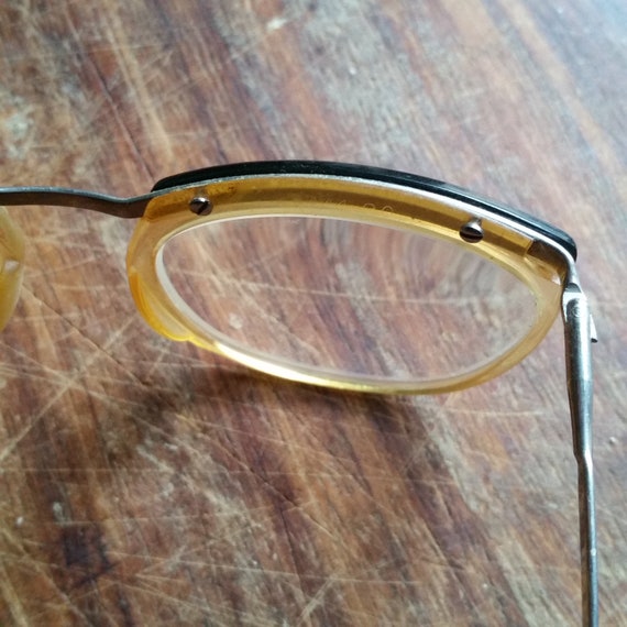 1940s FRENCH READING GLASSES for that vintage geeky l… Gem