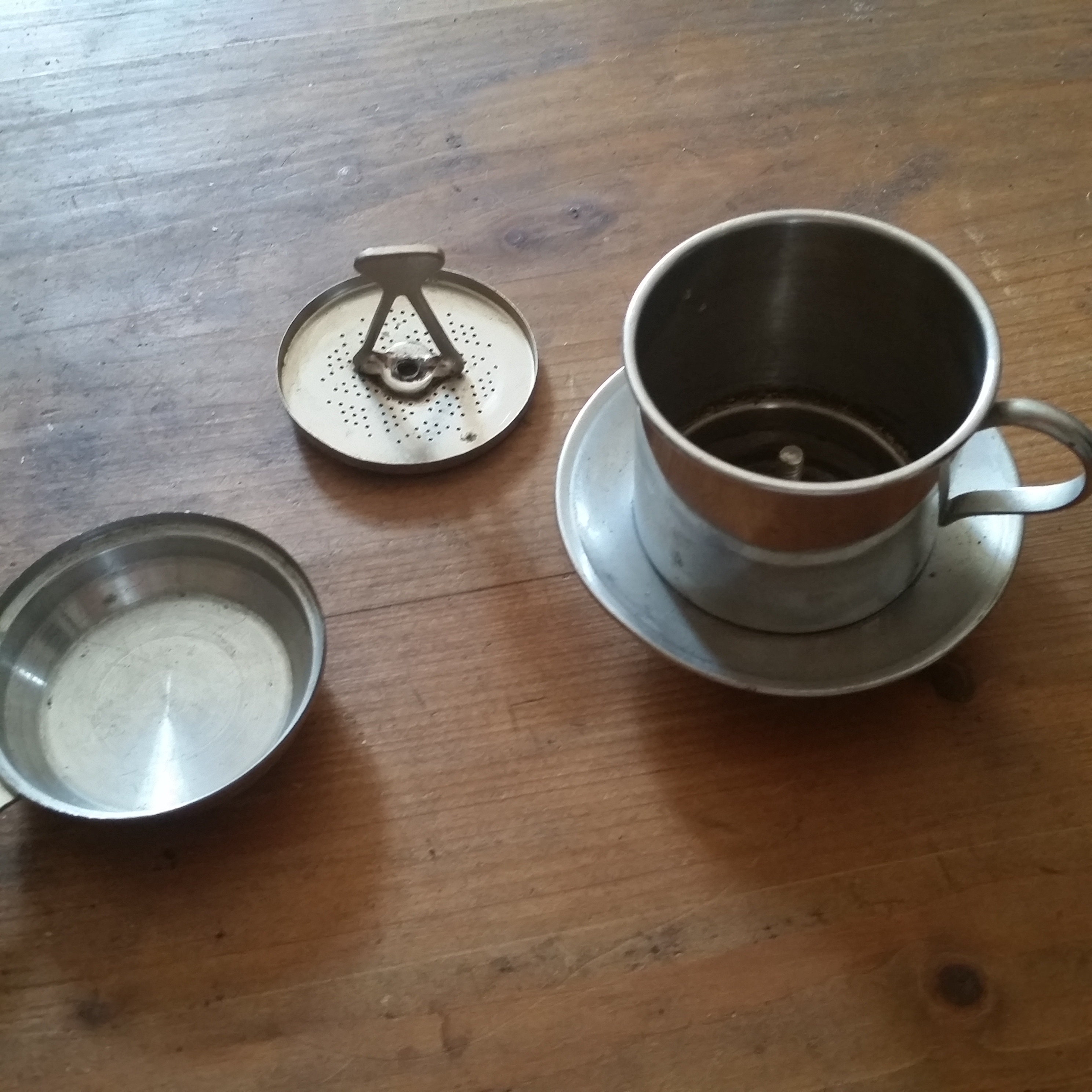 Filtre à Café Français Vintage, Ce Cône de Café Goutteur avec Presse Fait Une Seule Tasse Frais. App