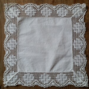 Edwardian linen and lace handkerchief. Fine white linen with hand made cotton lace trim around the edges. Quality antique from France.