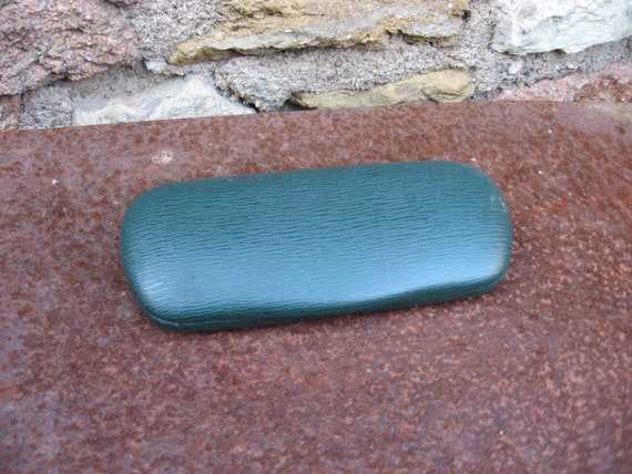 1970s FRENCH EYEGLASSES CASE, hard shell in fores… - image 4