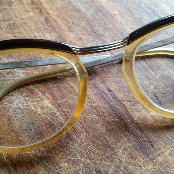 1940s FRENCH READING GLASSES for that vintage geeky l… Gem