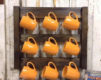 Estante para tazas de café / Estante para jarras / Estante de pared de madera / Soporte para tazas de café / Exhibidor de tazas de café / Barra de café / Tierra y aserrín / Organización de la cocina