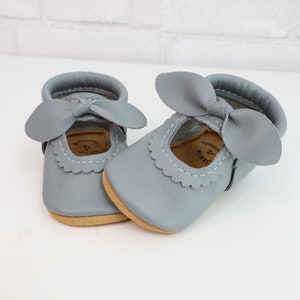 Baby Moccasins, Leather Baby shoes, Handmade baby moccasins, Alice Grey