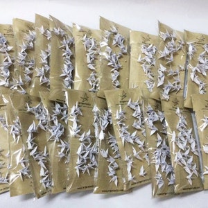 20 String 1000 Gru Origami Gru Ghirlanda Bianca Piccola 1,5 pollici 250 cm Gru di carta Origami su Spago per Decorazione di Nozze Sfondo
