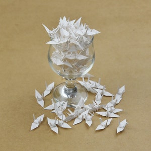 100 Origami Paper Crane Ivory Handmade Set 1.5 inches - Japanese Art for Wedding, Home Decor, Perfect Anniversary Gift, Unique Pattern Decor
