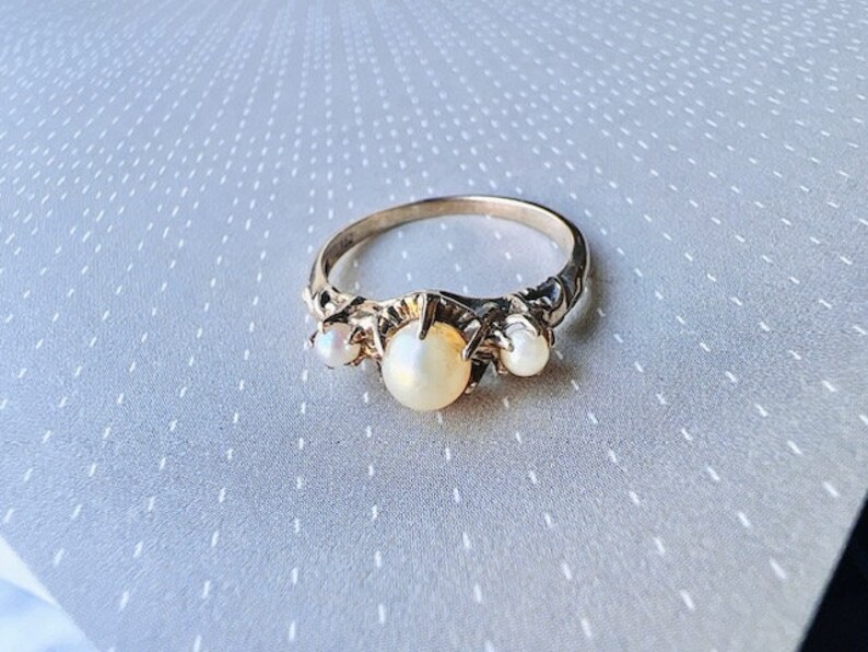Antique 14k Gold 3pearl Ring Etsy