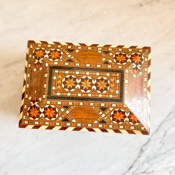 Vintage Inlaid Wooden Marquetry Jewelry Box with … - image 8