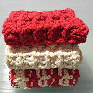 Farmhouse-style dishcloth washcloth set red cream image 3