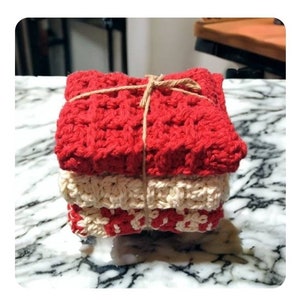 Farmhouse-style dishcloth washcloth set red cream image 1