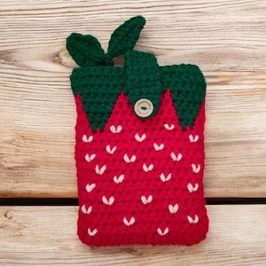 Strawberry Kindle sleeve, book sleeve and bookmark