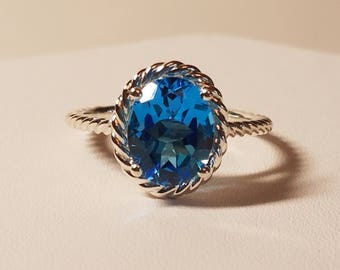 NEW!! Oval Swiss Blue Topaz Ring in Sterling Silver Cathedral Setting