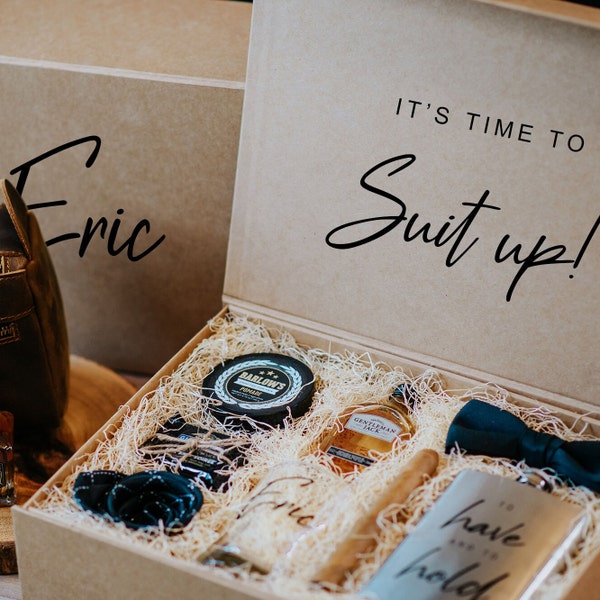 Customizable Groomsman Proposal Box-Personalized Gift for Best Men-Thoughtful, Handcrafted, Stylish Design-Memorable Way to Pop the Question