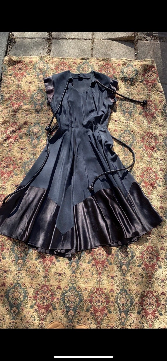 Black 1940s vintage cocktail dress