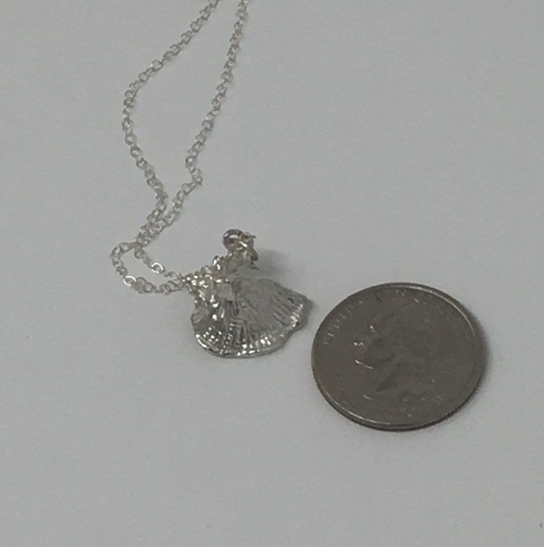 Boho Chic Necklace . Silver Shell Necklace Silver shell pendant -Mermaid Necklace -Sea Shell Necklace -Beach Jewelry Beach Lover