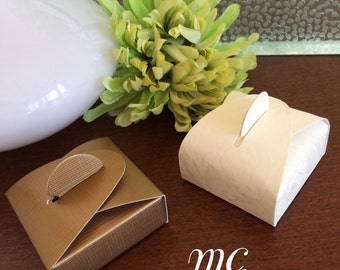 10 pcs,Favor boxes,wedding favor box,gold favour boxes,ivory favor box,party favor box,bridal shower favor box,wedding boxes.