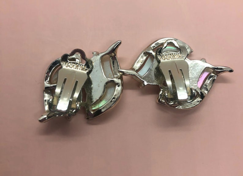Sleek|Classic|Free Shipping|Set in Gold FIlled Vintage 1940/'s Marhill Mother of Pearl Earrings