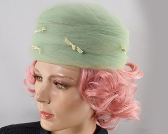 Mint Green Tulle Cupcake Swirl Vintage 60s Pillbox Hat
