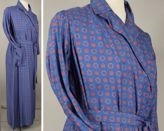 Blue Rayon Medallion Print Vintage 50s Bathrobe Un