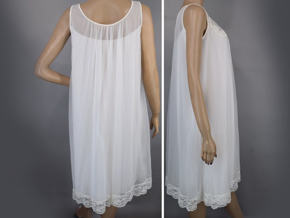 Sheer White Vintage 60s Peignoir Set Gown & Robe … - image 3