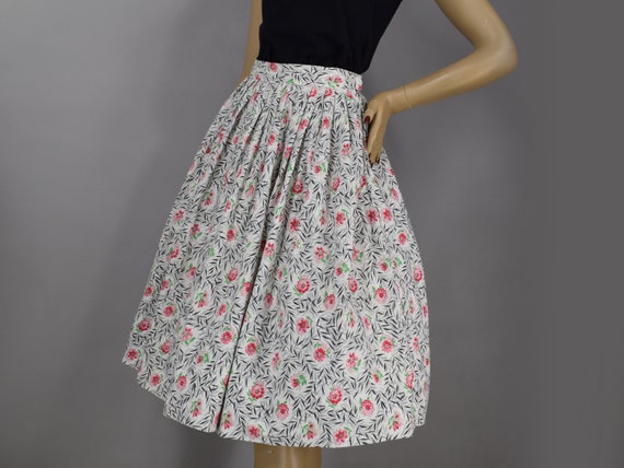 Pink & Gray Vintage 50s Full Skirt Floral Print X… - image 3